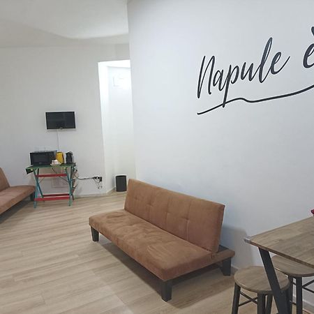 Apartament A Casa Di Ilaria Neapol Zewnętrze zdjęcie